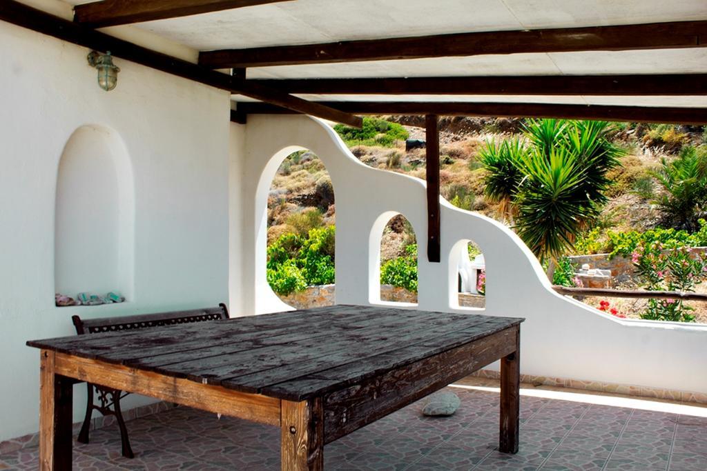 Thomas Apartments Katapola - Chora Kültér fotó