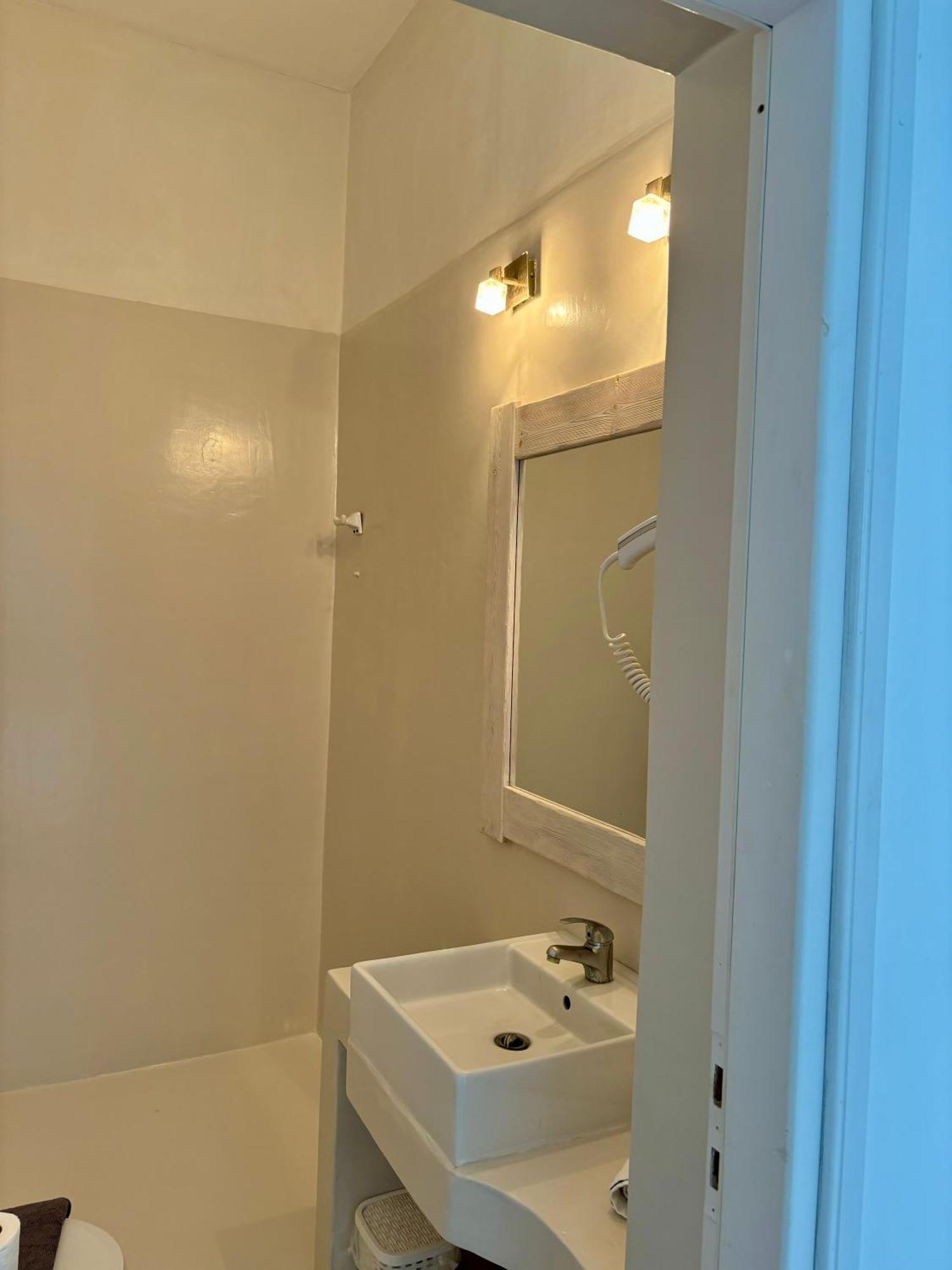 Thomas Apartments Katapola - Chora Kültér fotó