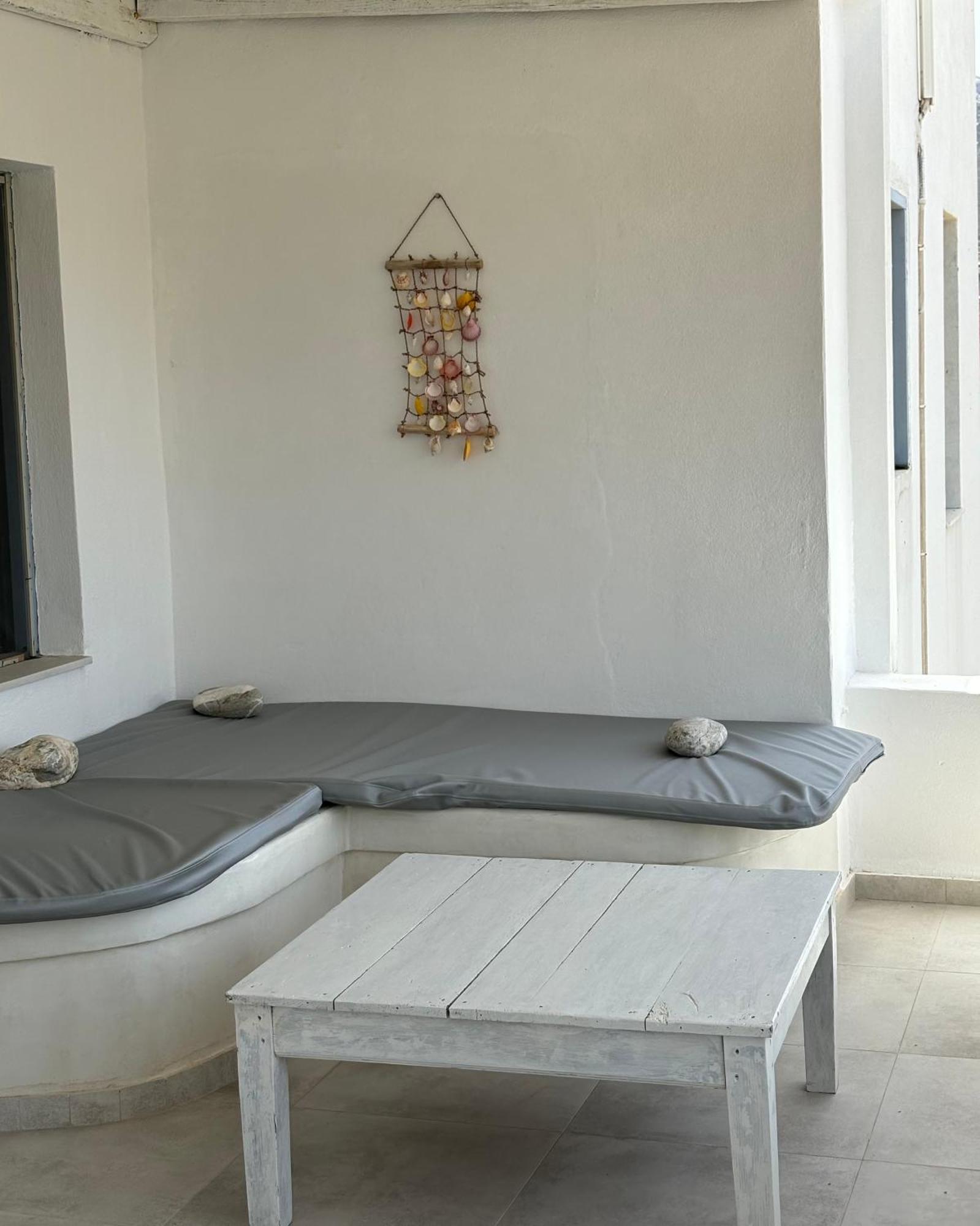 Thomas Apartments Katapola - Chora Kültér fotó