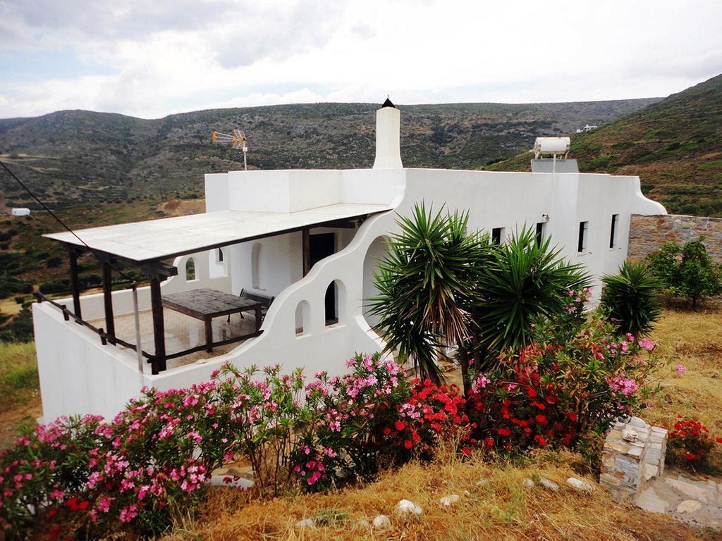 Thomas Apartments Katapola - Chora Szoba fotó