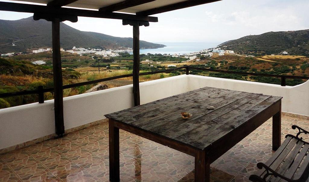 Thomas Apartments Katapola - Chora Szoba fotó