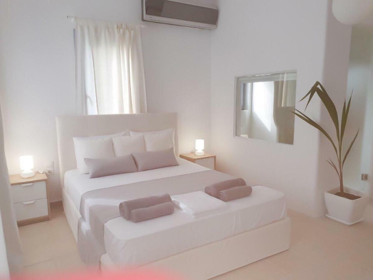 Thomas Apartments Katapola - Chora Kültér fotó